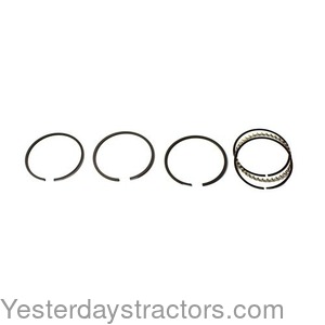 Case 300 Piston Ring Set 2C7558