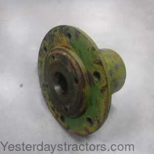 Oliver 66 Wheel Hub 405225