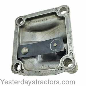 John Deere 3010 Oil Pressure Regulator and Tach Drive Housing 429675